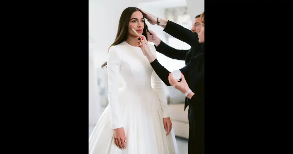 Olivia Culpo's Wedding Dress: A Modern Icon of Timeless Elegance1